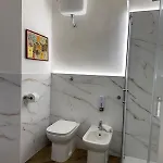Rbr Relax Boutique - Adiacente Metropolitana Per Il Centro Di *