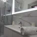 Rbr Relax Boutique - Adiacente Metropolitana Per Il Centro Di * Рим