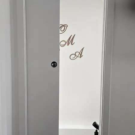 Rbr Relax Boutique - Adiacente Metropolitana Per Il Centro Di Apartament Rzym