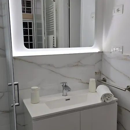 Apartament Rbr Relax Boutique - Adiacente Metropolitana Per Il Centro Di