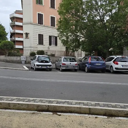 Rbr Relax Boutique - Adiacente Metropolitana Per Il Centro Di Apartment *