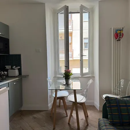 Apartament Rbr Relax Boutique - Adiacente Metropolitana Per Il Centro Di Rzym
